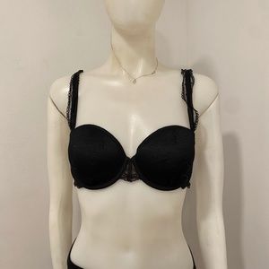 La Perla Black Lace Bra 38 A